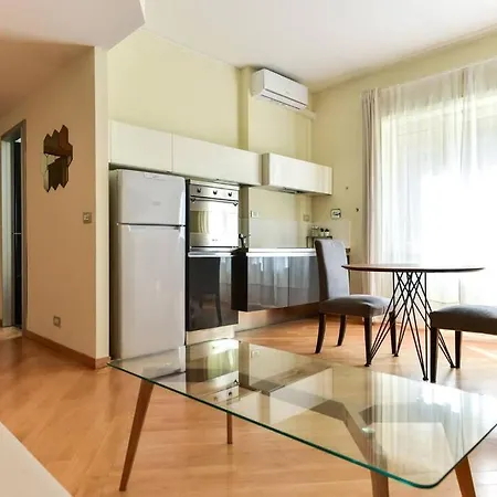 Vatican - St Peter Loft A San Pietro Con Netflix *